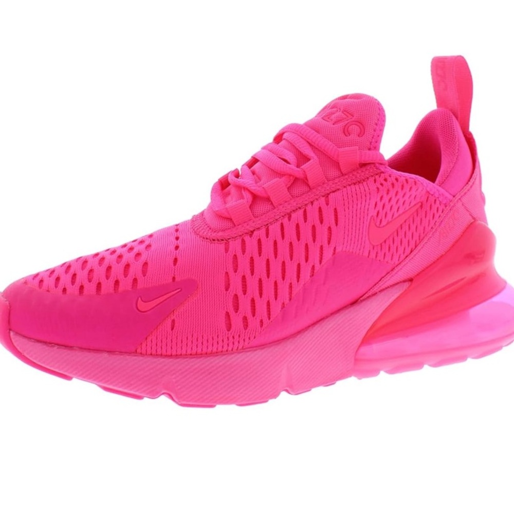 Nike 270’s